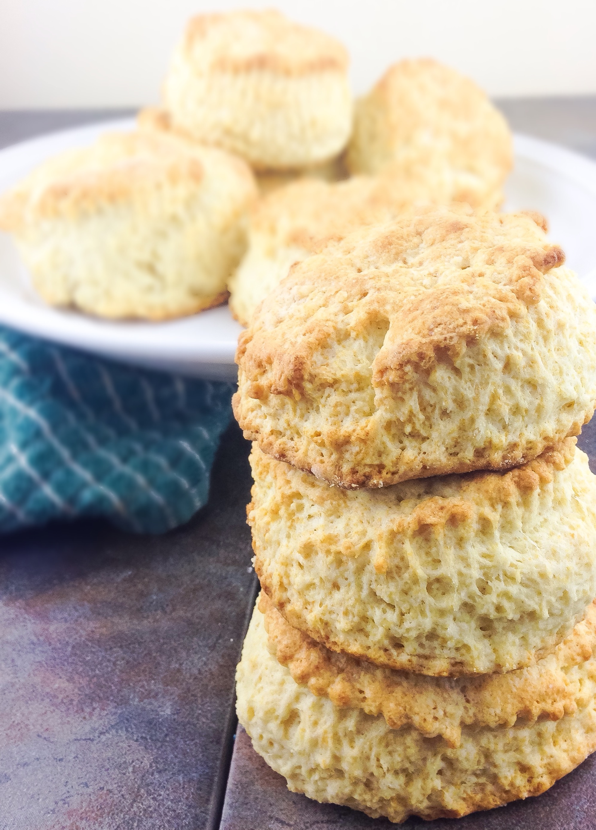 Cream Biscuits (Easy) - Kellie Rice Cakes