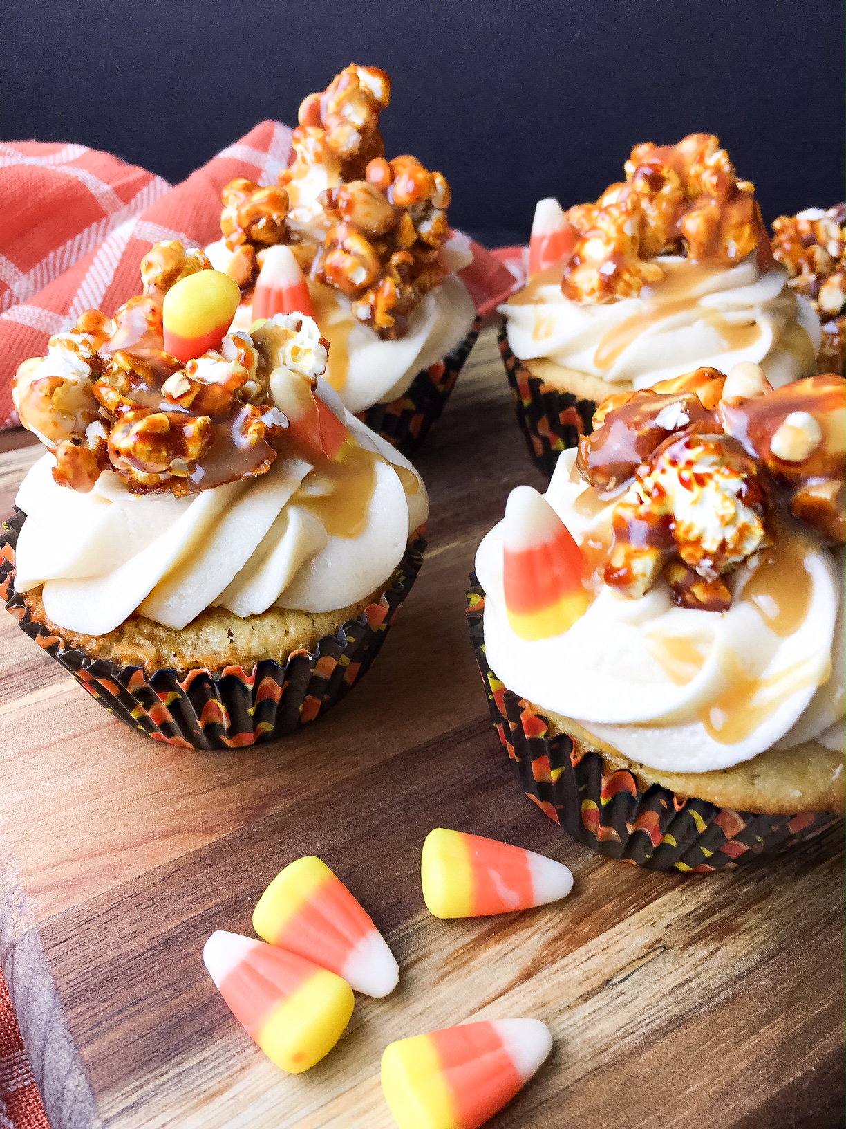 caramel corn cupcake