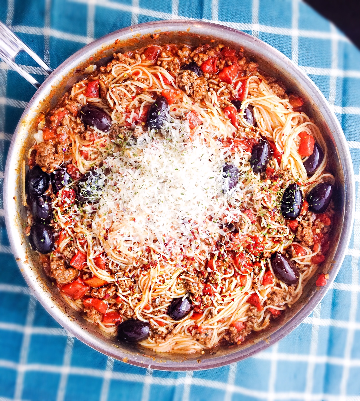 Savory Tomato and Olive Pasta 