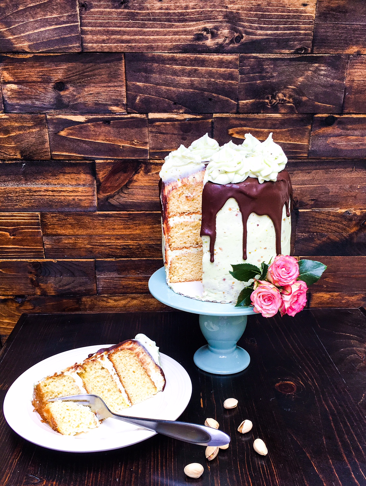 butter pistachio cake